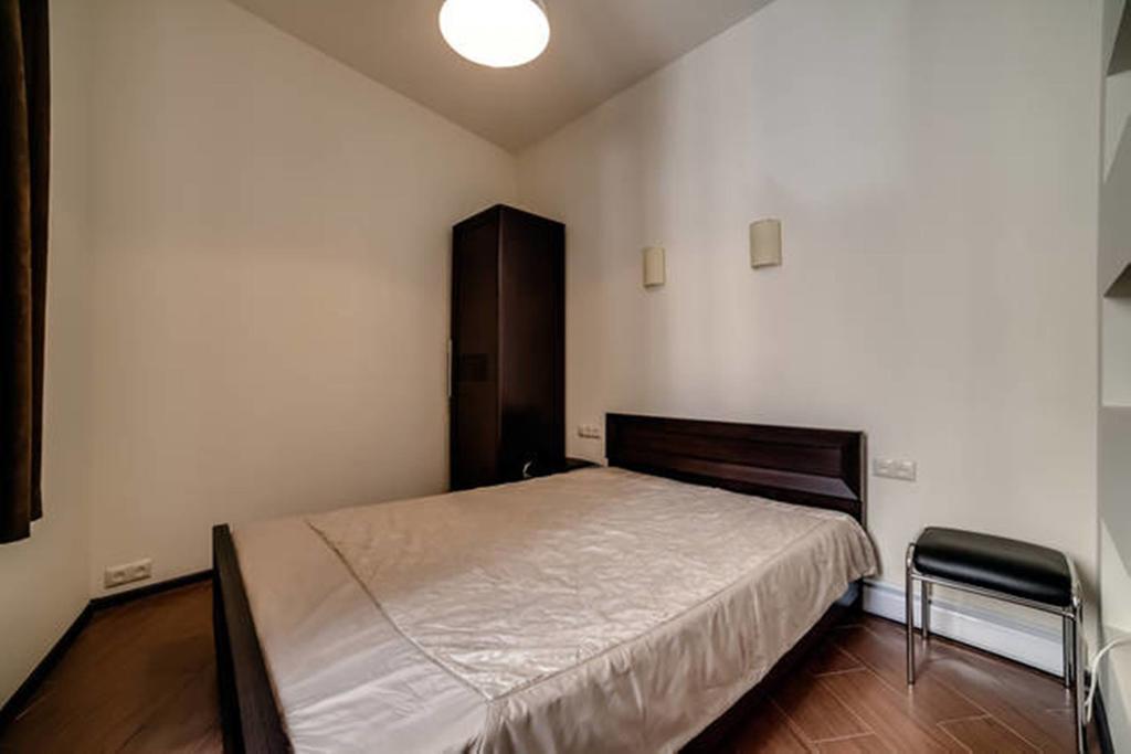 Apartments On Roppoporta 7B Львов Экстерьер фото